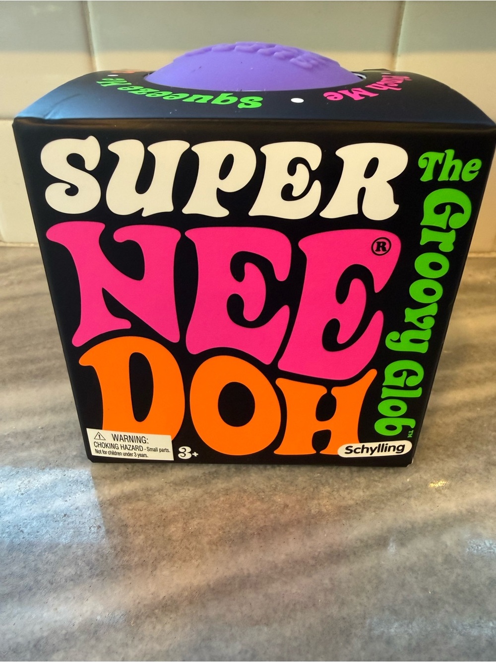 Super NeeDoh The Groovy Blob Toy - purple groovy large needoh htf